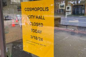 Multiple members of Cosmopolis senior staff resigned Friday, citing a hostile work environment amid deepening budget woes. (Michael S. Lockett / The Daily World)