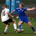 RYAN SPARKS / THE DAILY WORLD 
Elma senior Cason Seaberg, right, scored four goals in a 9-0 win over Tenino on Monday in Montesano.