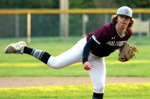 RYAN SPARKS | THE DAILY WORLD Montesano pitcher Skylar Bove allowed one hit over six innings to lead the Bulldogs to a 6-0 win over Hoquiam on Tuesday at Vessey Field in Montesano.