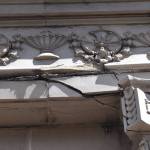 Matthew N. Wells / The Daily World
Parts of the Becker Buildings exterior façade are falling off, which is why the city of Aberdeen erected Sidewalk Closed signs along the sidewalk on the east side of South I Street. The closure lasts from the intersection of South I and East Wishkah Streets and the alleyway north of the building. Rick Sangder, Aberdeens director of public works, wants people to be safe and avoid walking on the sidewalk, as well as parking on that side of South I Street. There is absolutely an increased danger to anyone walking on the sidewalk below, Sangder said.
