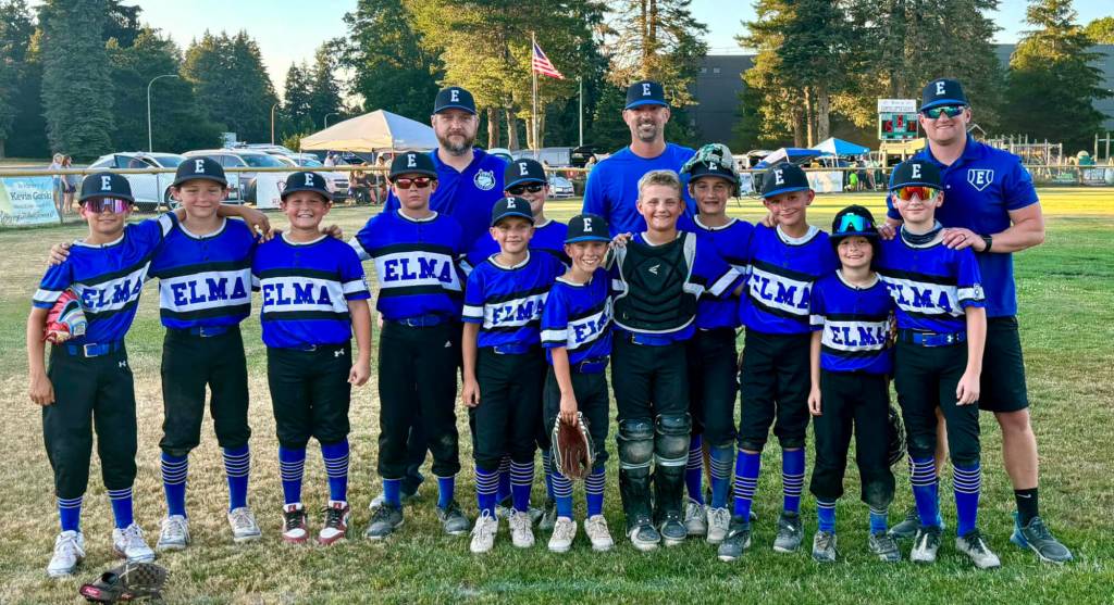 PHOTO COURTESY OF ELMA LITTLE LEAGUE The Elma 8-10 Division all-star team defeated Montesano 15-11 on Monday to advance to the District 3 Championship game against Larch Mountain at 5:30 p.m. Thursday in Olympia.