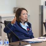 Sen. Maria Cantwell talks to local economic and political figures during a round table at Grays Harbor College.