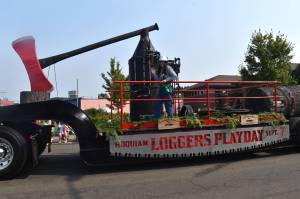 Matthew N. Wells / The Daily World
The Hoquiam Loggers Playday float heads through downtown Hoquiam in order to celebrate the 60th anniversary of the city-wide celebration on Saturday.
