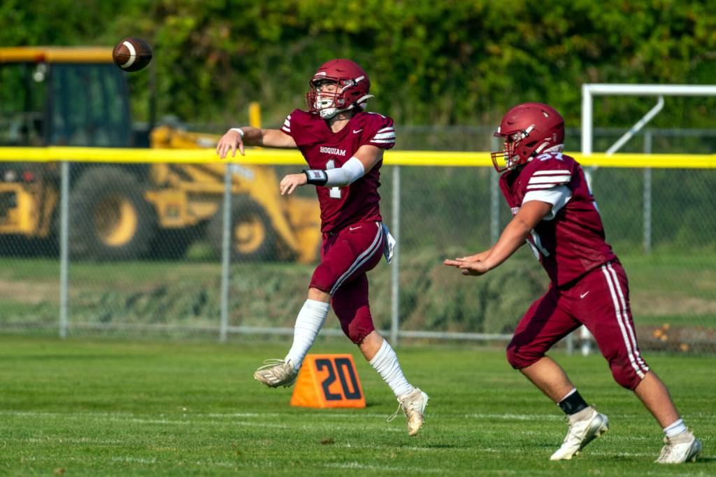 PHOTO BY FOREST WORGUM Hoquiam quarterback Joey Bozich (1) and offensive lineman Jerry Jeremiah.