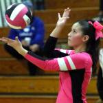 RYAN SPARKS | THE DAILY WORLD Elmas Keira White prepares to serve during a straight-set loss to Hoquiam on Thursday at Elma High School.