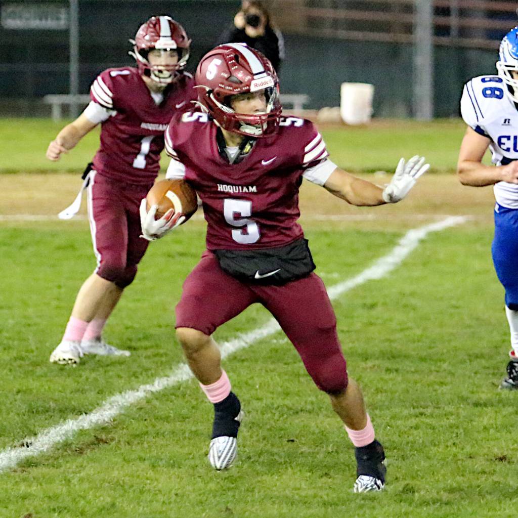 DAILY WORLD FILE PHOTO 
Hoquiam running back/linebacker Kingston Case and the Grizzlies can play spoiler when they close out the season against Rochester on Friday at Rochester High School.