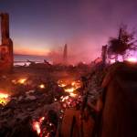 A house burns along PCH as the Palisades Fire burns in Malibu Wednesday, Jan. 8. (Wally Skalij / Los Angeles Times / TNS)