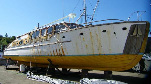 Lady Victoria Restoration Project
The MV Periwinkle up on blocks in Port Angeles.