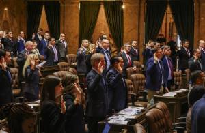 Ken Lambert / The Seattle Times
Members of the House of Representatives are sworn in during opening ceremonies of the 2025 legislative session, Monday, Jan. 13, in Olympia.