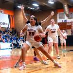 PHOTO BY FOREST WORGUM Hoquiams Aaliyah Kennedy looks to score during the 1A District 4 winner-to-state elimination game against Kalama on Saturday at Centralia High School.