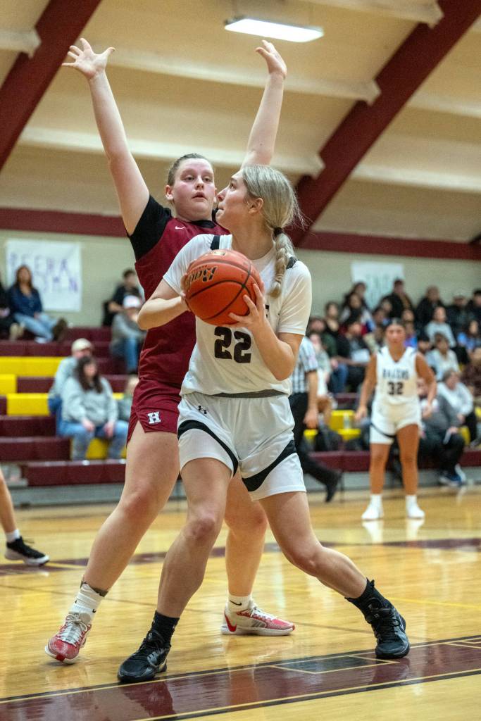 PHOTO BY FOREST WORGUM
Raymond-South Bend's Ava Baugher (22), seen here in a file photo, was named to the 2B Pacific League's First Team after averaging 10.3 points and 9.1 rebounds per game this season.