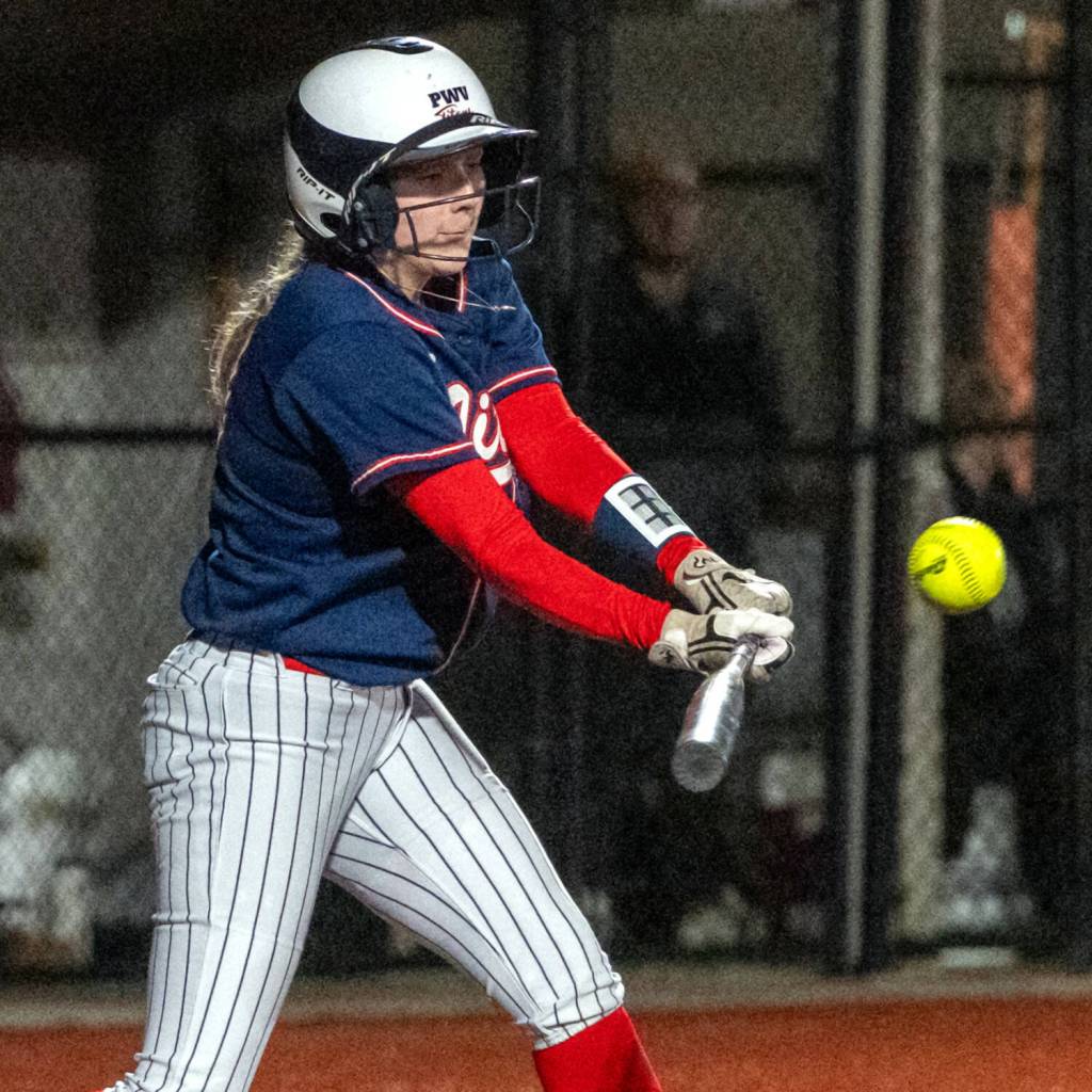 PHOTO BY FOREST WORGUM Pe Ell-Willapa Valley Titans