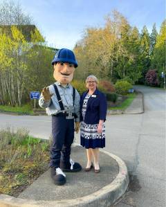 With winter quarter behind, Grays Harbor College President Dr. Carli Schiffner and mascot Charlie offer a welcome to spring quarter. The college just released its Presidents Honor List for winter quarter.