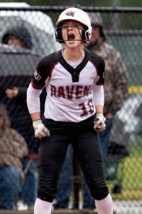 NICOLE SHANNON / MAIN FOCUS MEDIA Raymond-South Bends Emma Glazier