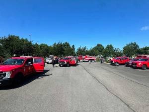 Hoquiam Fire Department
Grays Harbor firefighters prepare to deploy to a wildfire near Cle Elum.
