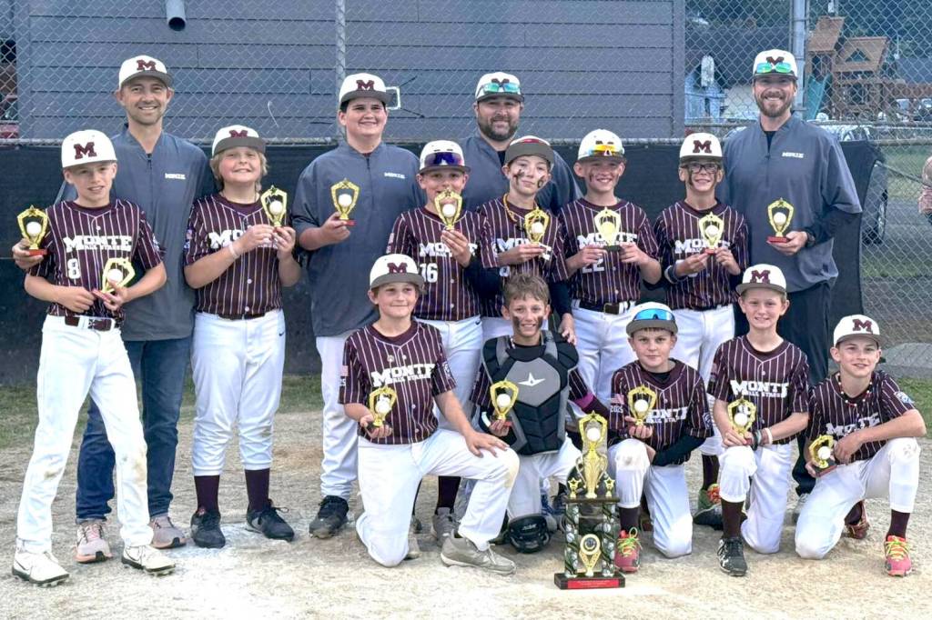 PHOTO COURTESY OF MONTESANO LITTLE LEAGUE Montesanos 10-12 all-star team won the Little League District 3 championship on Friday in Raymond.