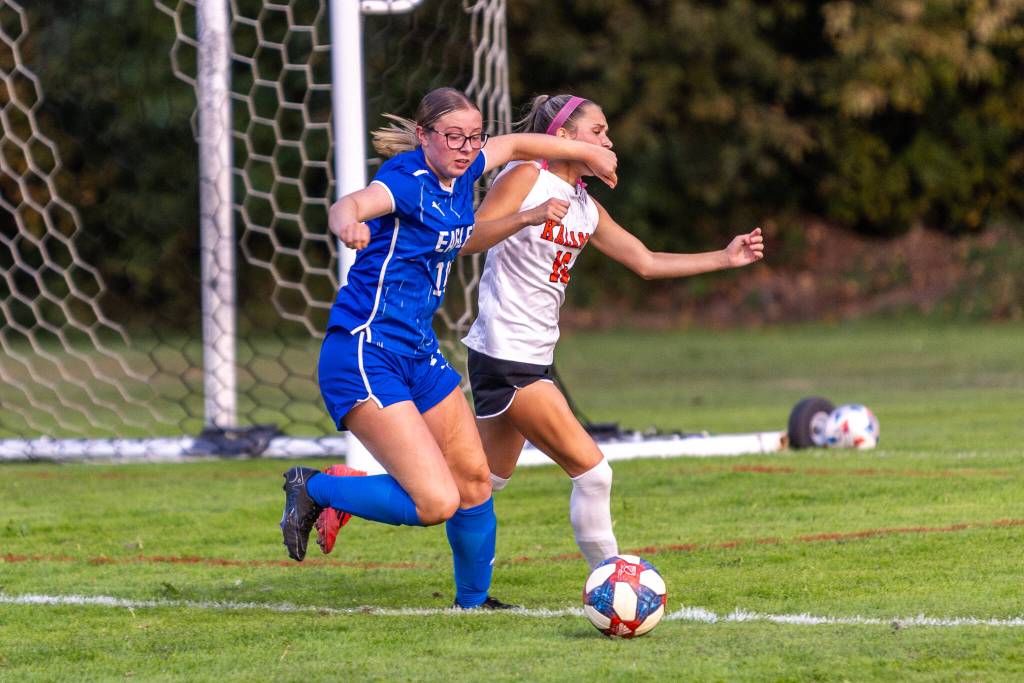 PHOTO BY MIKE ROBERTS Elmas Chloe Donais (left) scored two goals in a 3-1 win over Kalama on Tuesday at Davis Field in Elma.