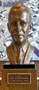 Jerry Knaak / The Daily World
The Aberdeen city council voted to donate the bronze bust of former Mayor Ed Lundgren to the citys museum collection.