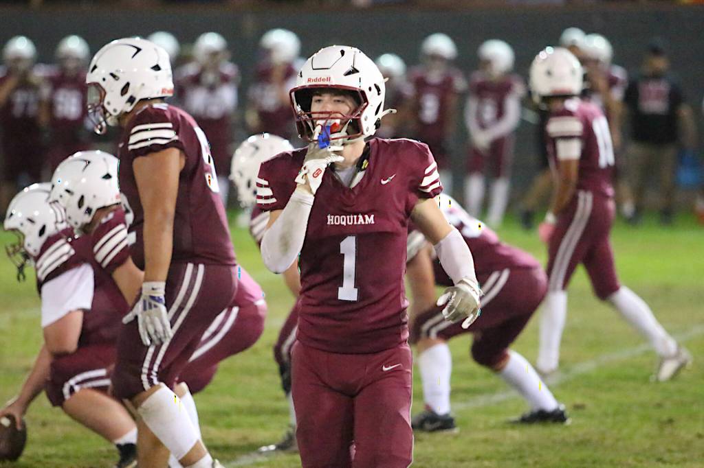 DAILY WORLD FILE PHOTO Hoquiam senior Joey Bozich, seen here in a file photo from Sept. 26, and the Grizzlies take on Toutle Lake in a non-league game on Friday in Hoquiam.