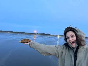 Northwest Sportsman Magazine
Razor clamming is one of the heavy hitters of fall on the Washington coast, especially at the start of digging season, which begins this month with several minus-one-plus-foot low tides, but there are lots of other opportunities to be had out here.