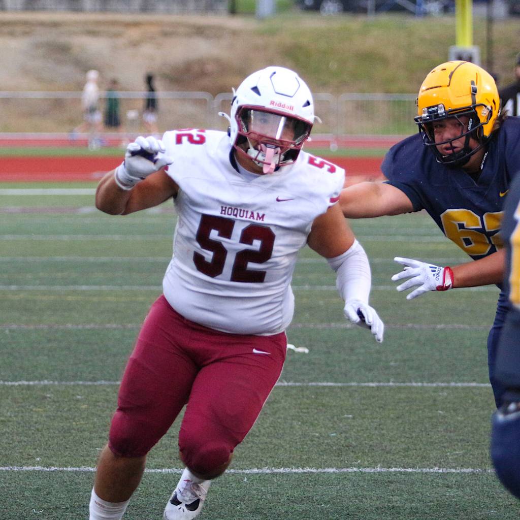 DAILY WORLD FILE PHOTO Hoquiam lineman Ryan Pullar