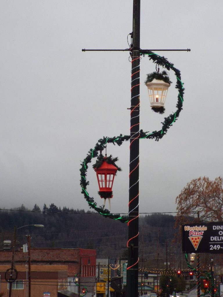 In Montesano, crews were busy this week adding festive cheer to the city's streets.  
Andrea Watts/The Daily World