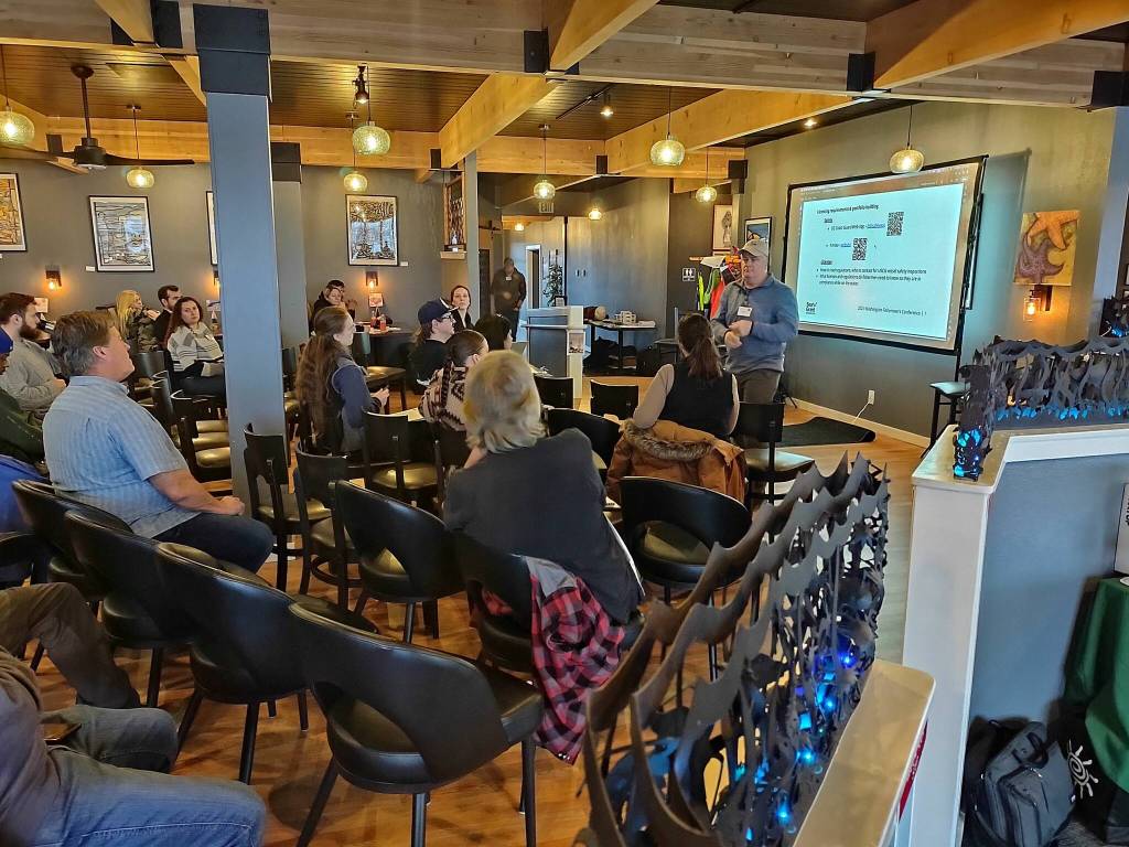 John Shaw
2025 Washington Fishermens Convention attendees take part in classroom education.