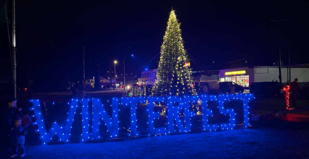 The Christmas Tree Lighting and WinterFest view when driving into downtown Aberdeen from the Wishkah Bridge.