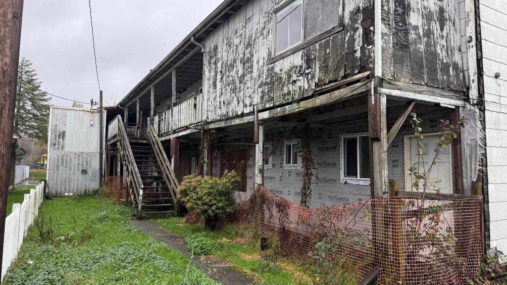 Pictured is the rear of the apartment complex. Officials from the City of Raymond determined the back of the apartment complex, including the deck and stairs, were unsafe and could not provide residents an escape route in the case of a fire.