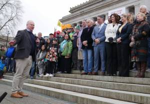 Bill Lucia / Washington State Standard
State Rep. Jim Walsh, R-Aberdeen, speaks at a past rally on the steps of the state Capitol in Olympia.