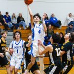 PHOTO BY MIKE ROBERTS Elmas Trayton Webb (4) led the Eagles with 20 points in a 66-24 victory over North Beach on Monday in Elma.