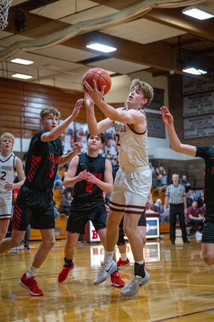 PHOTO BY FOREST WORGUM Montesano junior forward Caden Grubb
