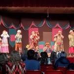 Andrea Watts photos / The Daily World
On Friday, March 21, Ocean Shores Elementary School performed the Missoula Childrens Theatre production of Cinderella. This version of the play featured buskers who served as a narrative thread through the play.