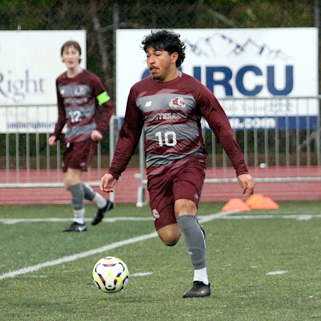 DAILY WORLD FILE PHOTO Montesano senior Cris Tobar scored three goals in a 4-2 win over Rochester in a 1A Evergreen League game on Monday at Rochester High School.