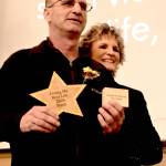 Jerry Knaak / The Daily World
Dee Garman presents an award to Scott.