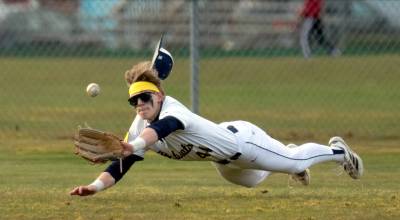 PHOTO BY FOREST WORGUM Aberdeen left fielder Donavaan Hedgpeth makes a diving catch in the seventh inning of a 2-1 win over Shelton on Thursday in Aberdeen.