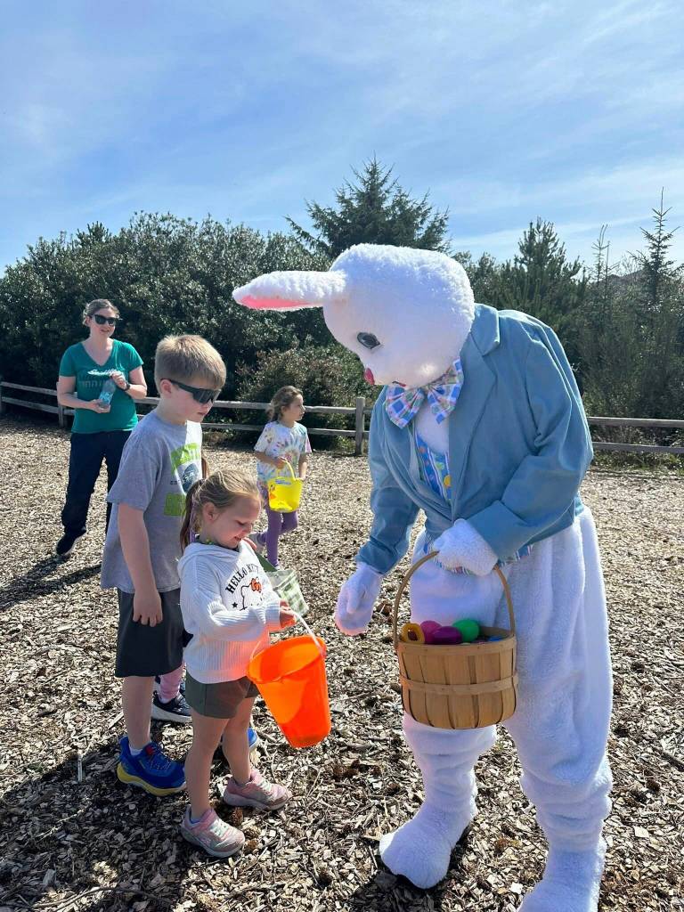 Oyhut Bay Seaside Resort
The Easter Bunny made a stop at the Oyhut Bay Seaside Resorts Easter egg hunt.