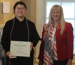 Daughters of the American Revolution recoginze scholarship, award winners