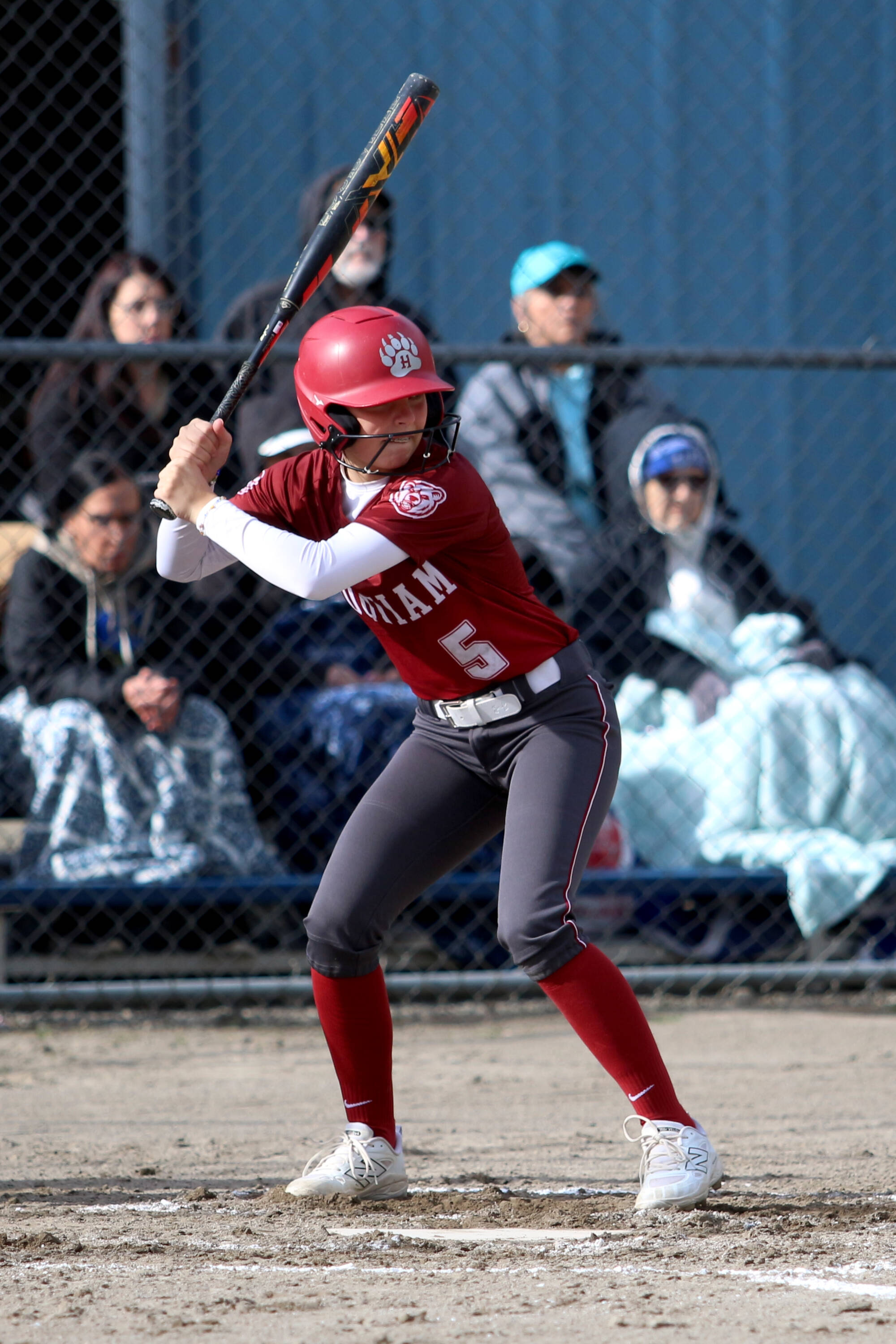 Prep Softball Roundup: Hoquiam offense powers Grizzlies past Rochester