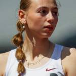 Montesano 800-meter record holder, Haley Schweppe.