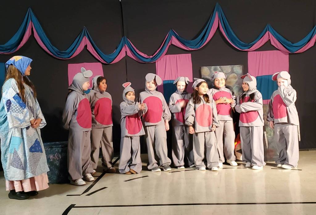 Andrea Watts / The Daily World
Cinderella and the mice