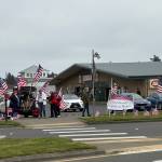 Jerry Knaak / The Daily World
The North Beach Republican Womens organization flew their flags in front of Ocean Shores IGA.