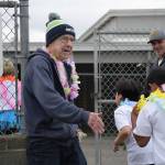 PHOTO BY RACHEAL ROSE
Former A.J. West Elementary School teacher David Seymour, who started the Fun Run in the 1980s, cheers on participants during the 2026 iteration on Friday, May 8 in Aberdeen.