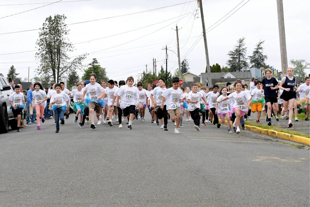 A.J. West holds Hawaiian-style Fun Run | The Daily World