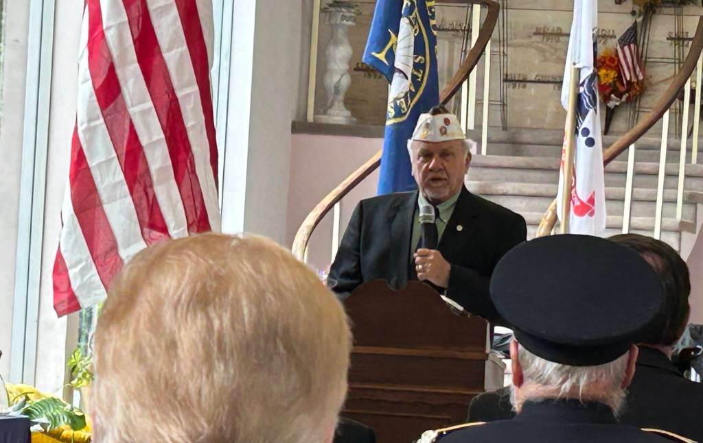 Submitted photo
Retired U.S. Navy Officer Dr. Mark Manning of New Beginnings Church in Aberdeen was the guest speaker at the Memorial Day service at Fern Hill Cemetery on Monday.
