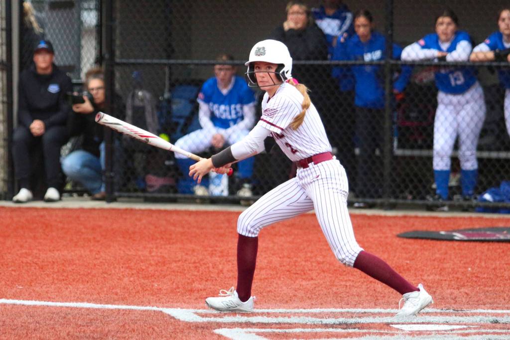 DAILY WORLD FILE PHOTO Montesano second baseman Lainey Robinson, seen here in a game against April 23, is part of a sophomore class that stepped in to fill key roles in 2026.