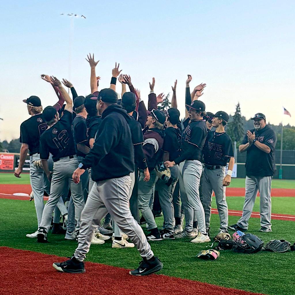 Montesano manufactures its way into state-title game