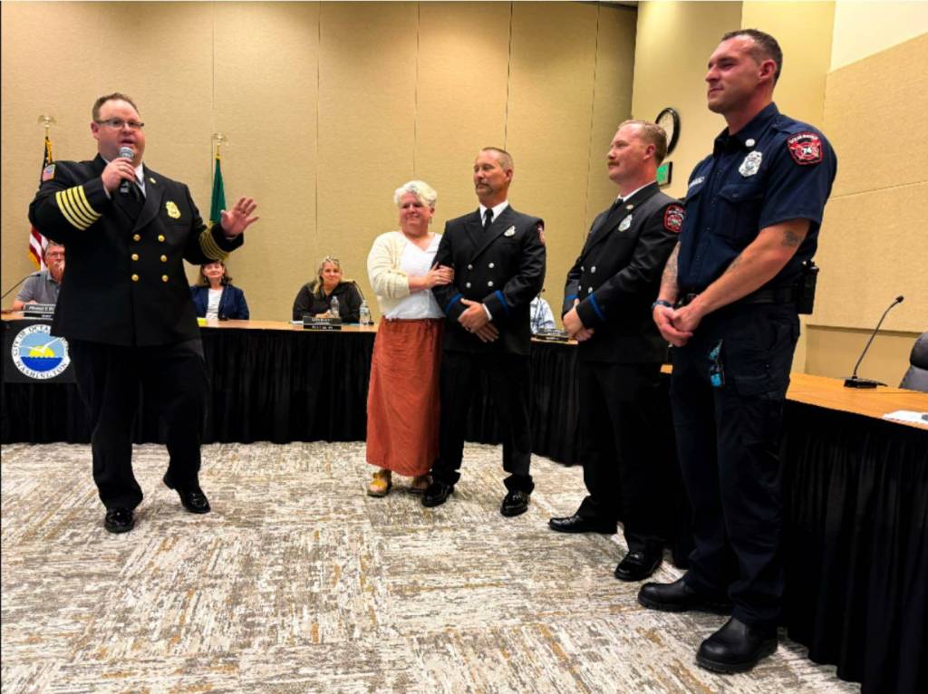 Ocean Shores Fire Department
Ocean Shores Fire Chief Brian Ritter officiates the promotion ceremony for Captain Jeremy Towery, Lieutenant Michael Rifenberg and Lieutenant Kaleb Towery.