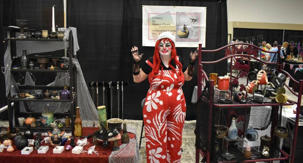 Another vendor dressed for the occasion. (Jerry Knaak / The Daily World)