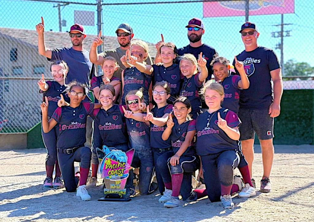 SUBMITTED PHOTO The Hoquiam Lady Grizzlies won the 10U championship at the Pacific Coast Softball Tournament on Sunday in Hoquiam.